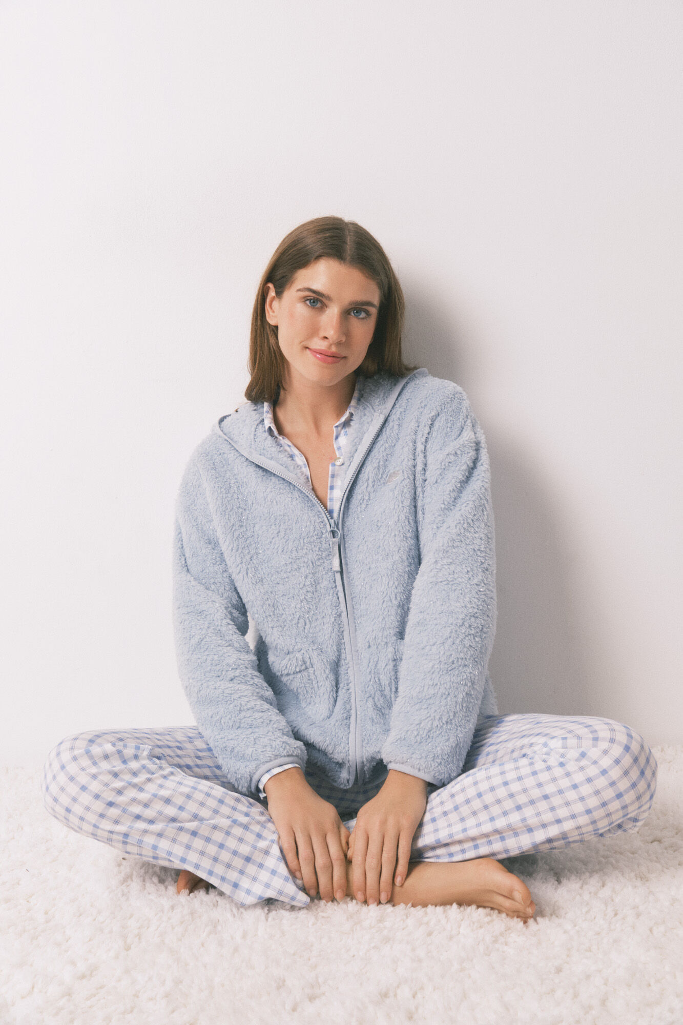 Women'secret Bata corta tejido pelo azul lurex