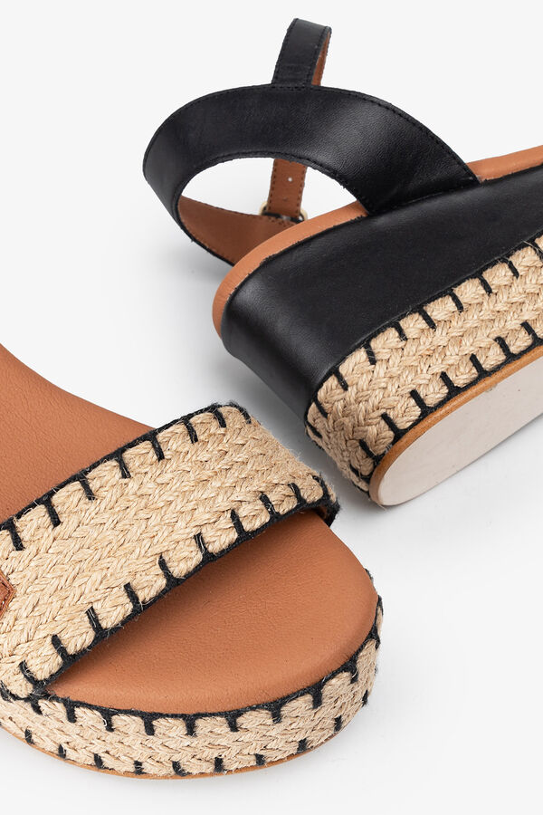 Popa Low wedge black