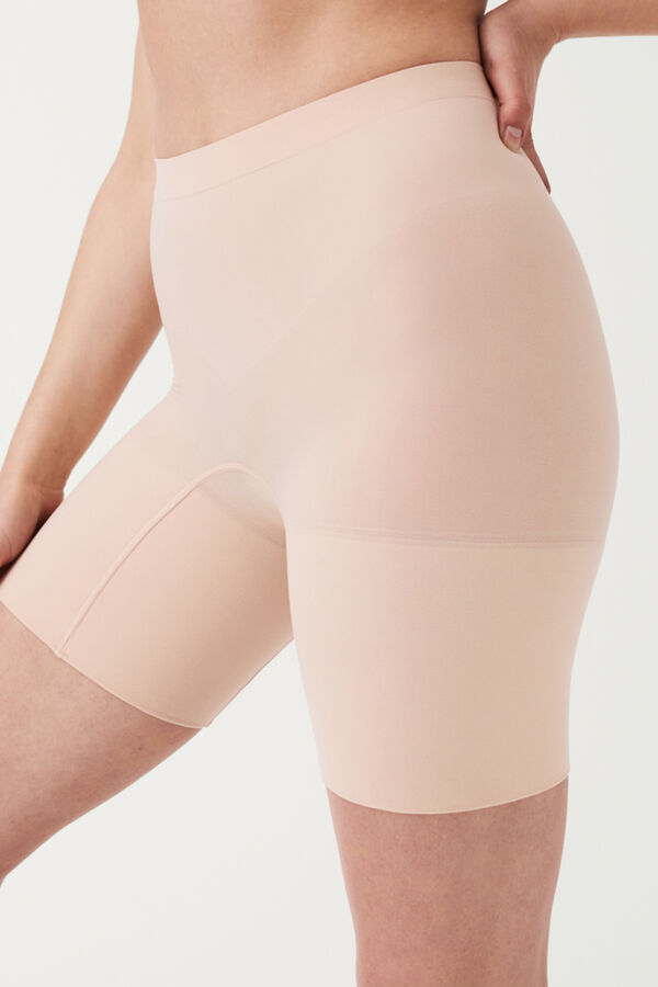 Spanx Lange Shorts mittlere Kompression Nude SPANX cru
