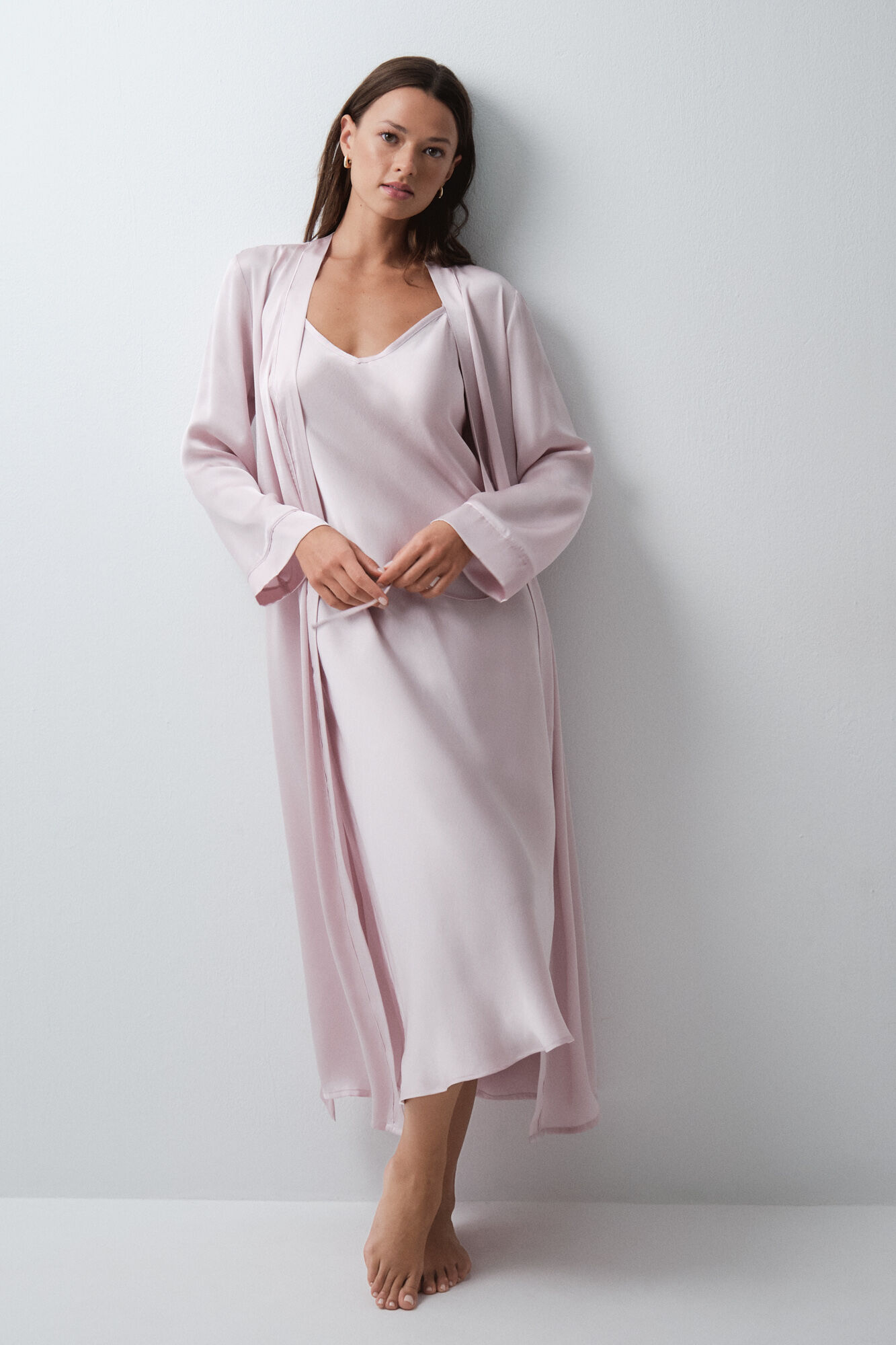 Women'secret Robe comprida acetinada com cinto rosa
