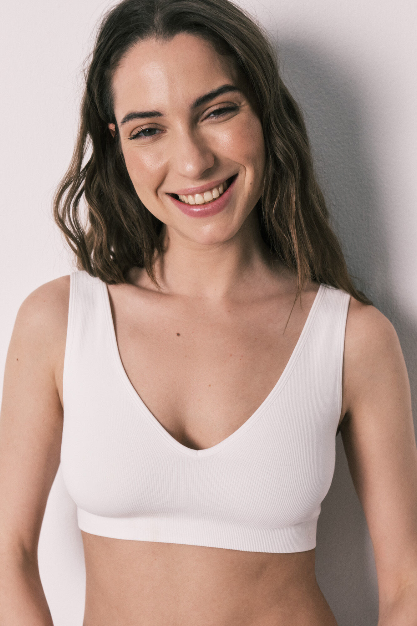 Women'secret Top halter liso com corte limpo branco