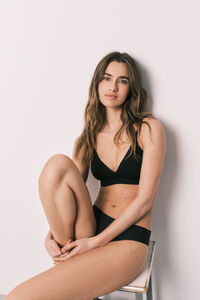 Women'secret NAKED Soutien triangular top preto 