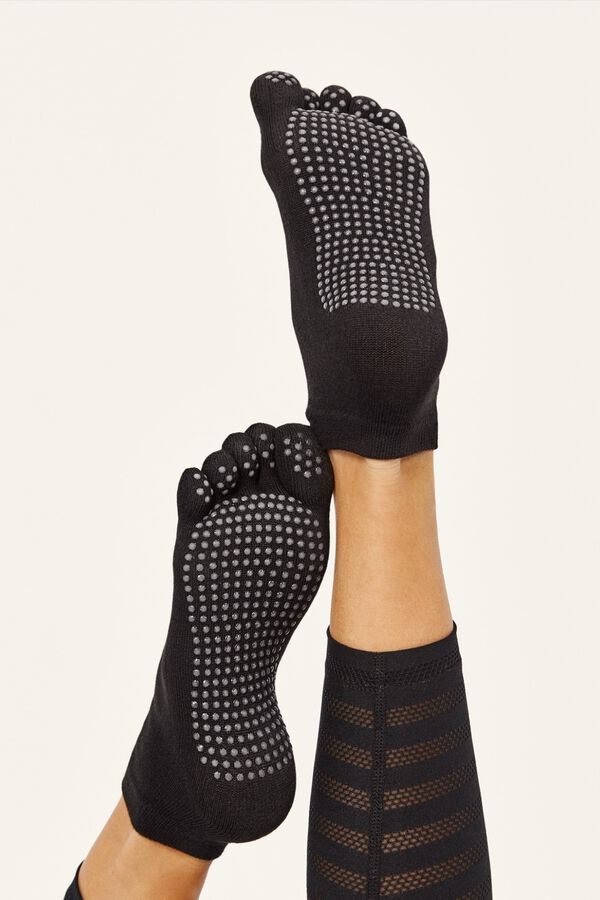 Born Living Yoga Calcetines cortos deportivos con dedos negro