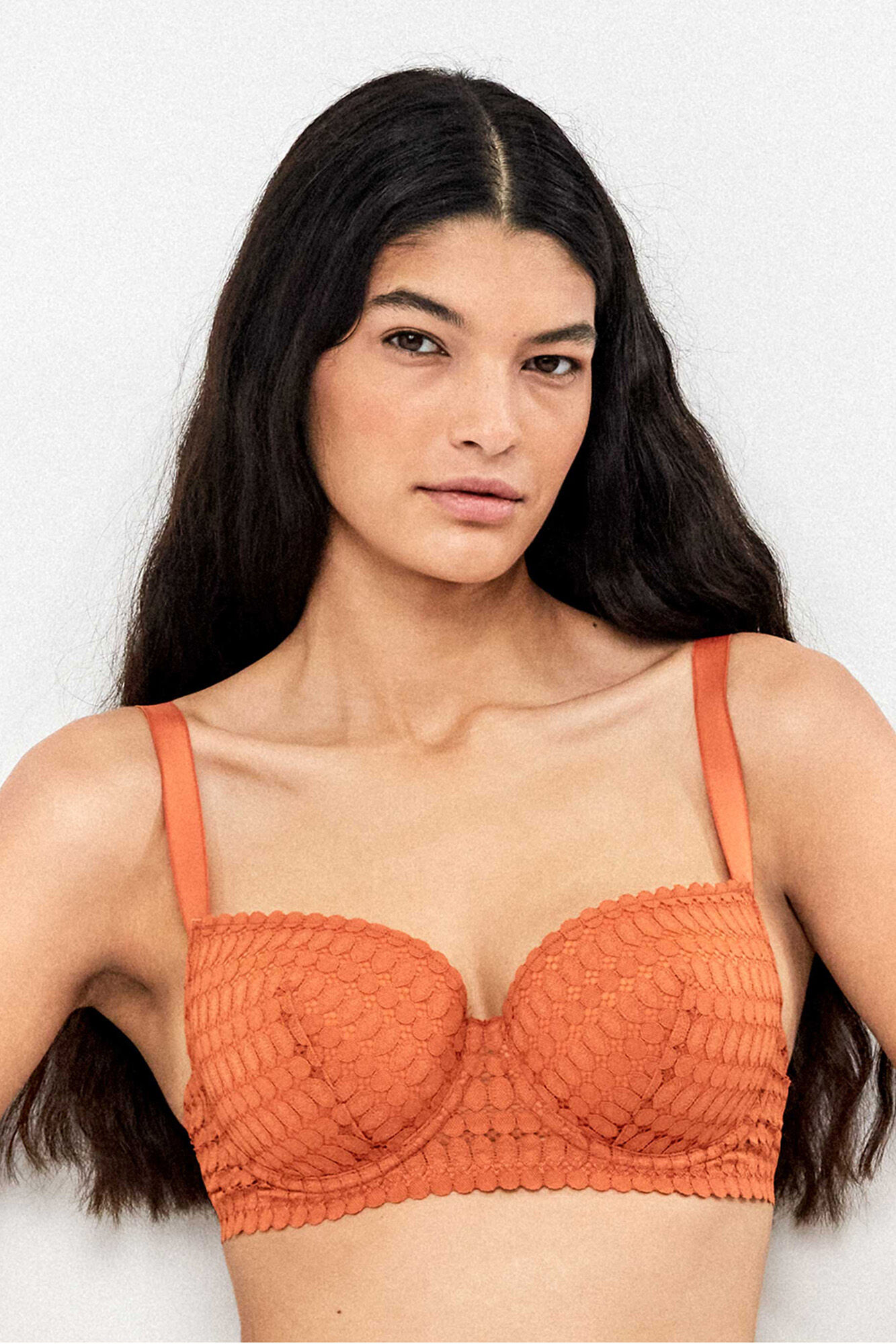 Gisela Soutien de capacidade em renda geom&eacute;trica