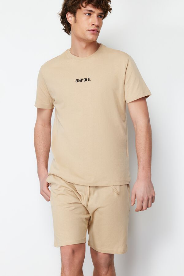 Trendyol Conjunto de pijama curto liso bege