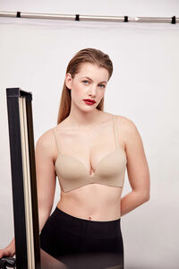 Gisela Sujetador push up escote extremo