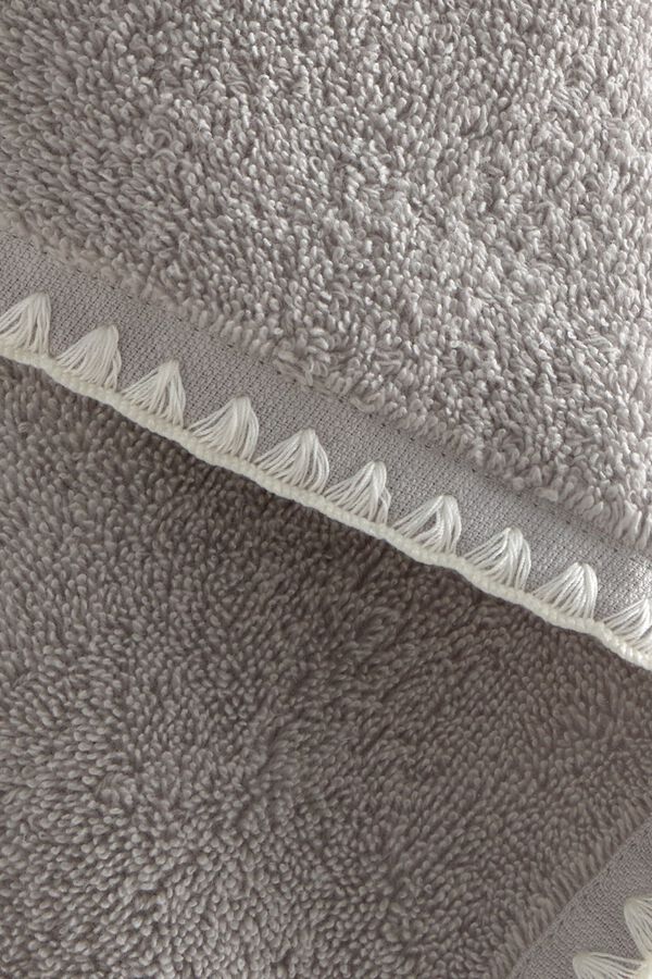 Textura Toalha de banho com pesponto decorativo cinzento