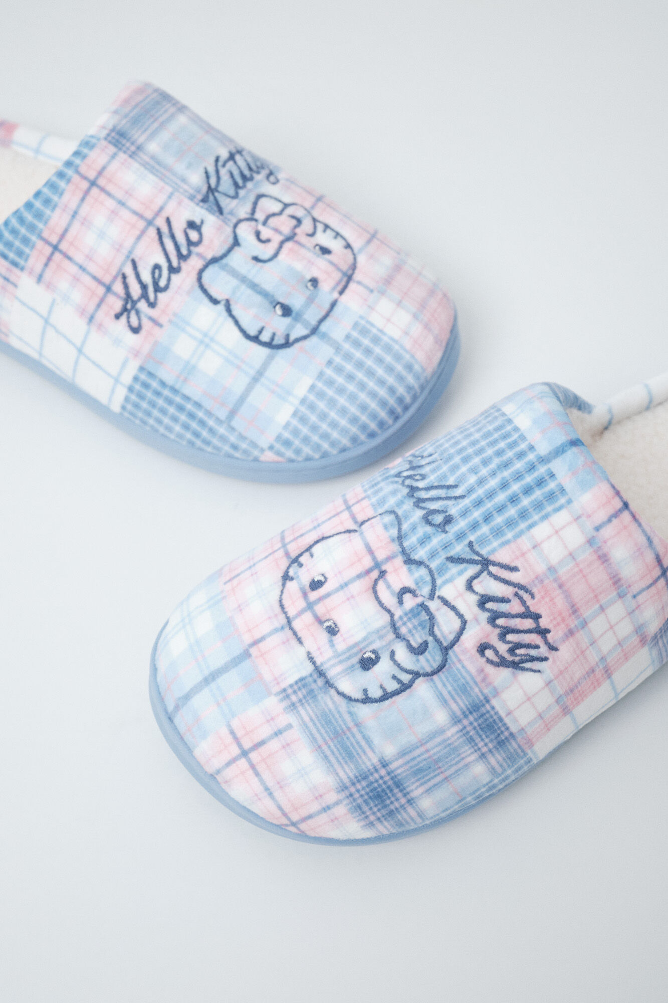 Women'secret Zapatillas casa patchwork Hello Kitty