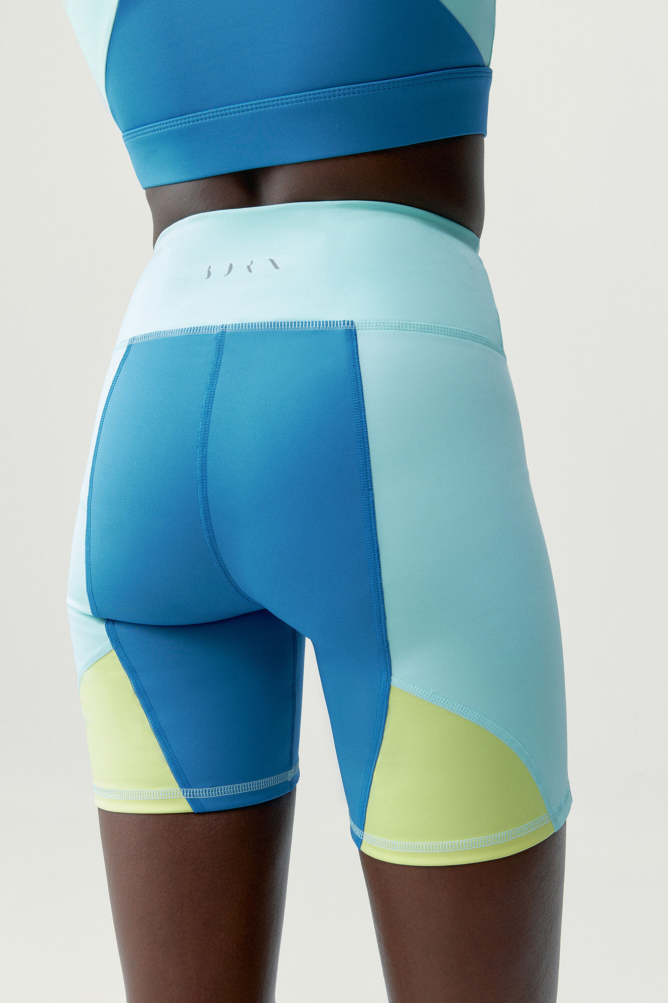 Born Living Yoga Shorts Darana