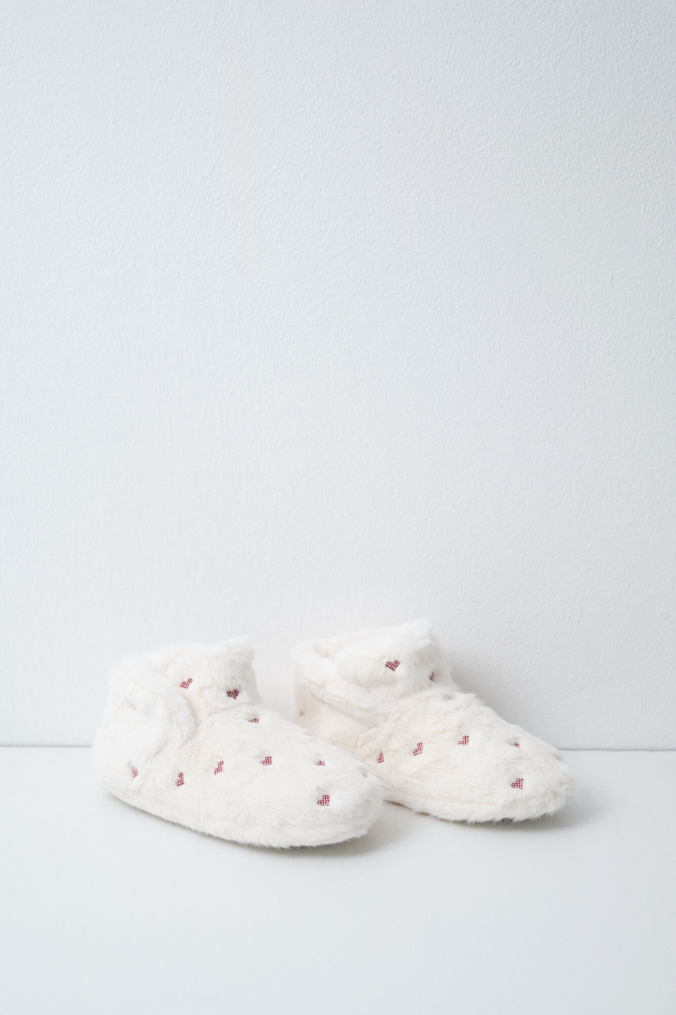 Women'secret Zapatillas casa bota pelo corazones