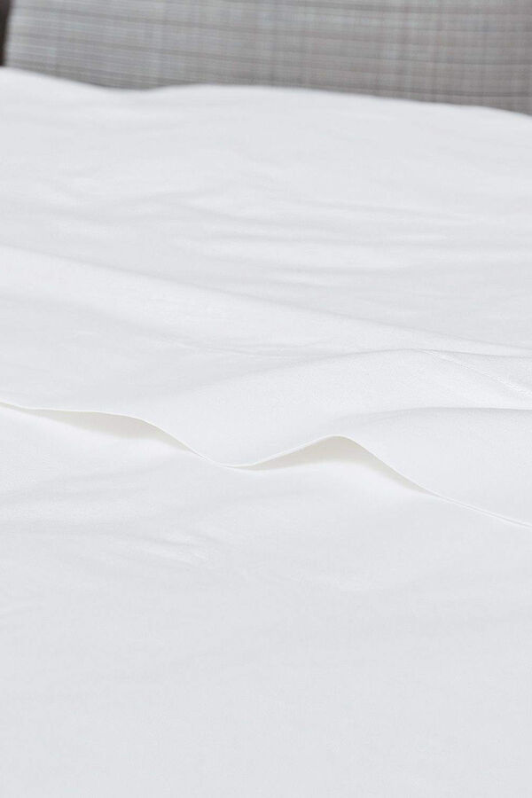 Textura Len&ccedil;ol algod&atilde;o percal. Cama 150-160 cm. branco