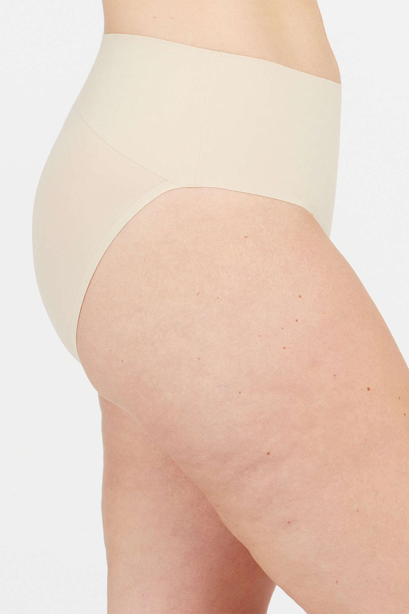 Spanx Braguita moldeadora invisible nude Spanx