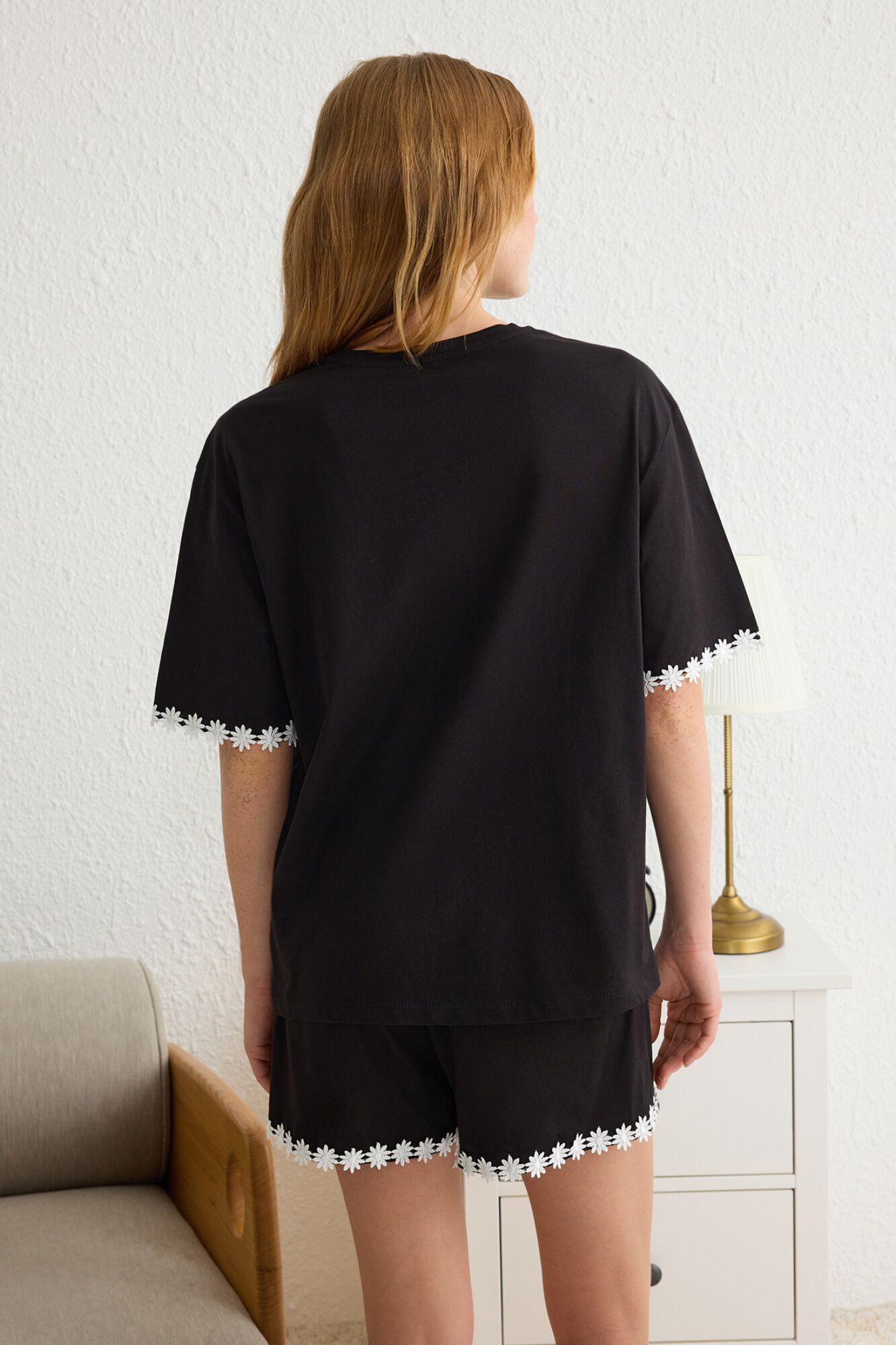 Trendyol Conjunto de pijama com vi&eacute;s de flores