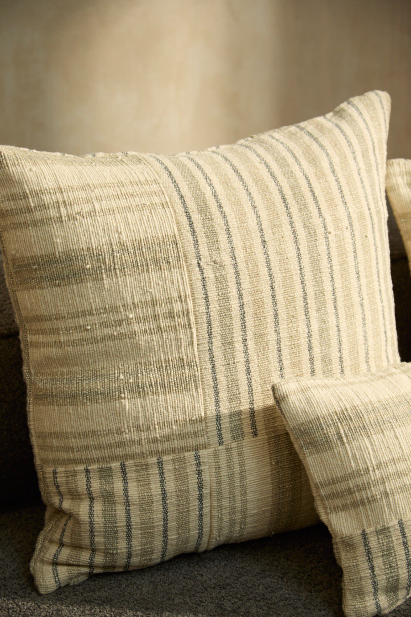 Calma House Funda de coj&iacute;n Bacoli gris 45x45