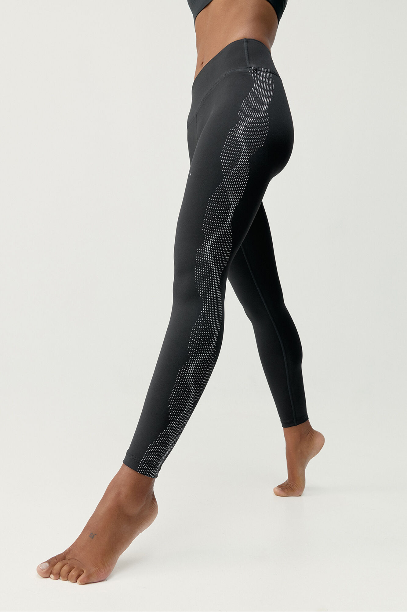 Born Living Yoga Legging desportivo Kishi Black