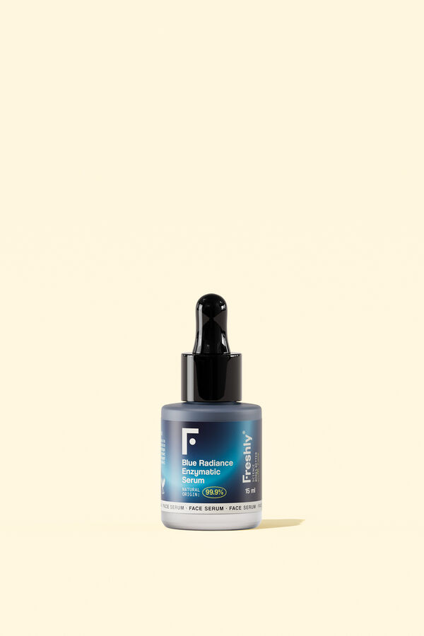 Freshly Cosmetics Mini s&eacute;rum facial exfoliante (15ml) blanco