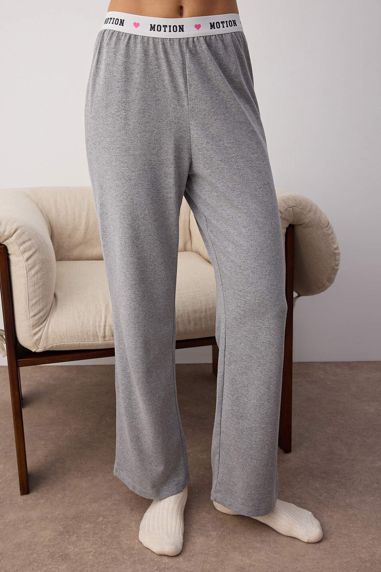 Trendyol Pijama com estampado de cora&ccedil;&otilde;es