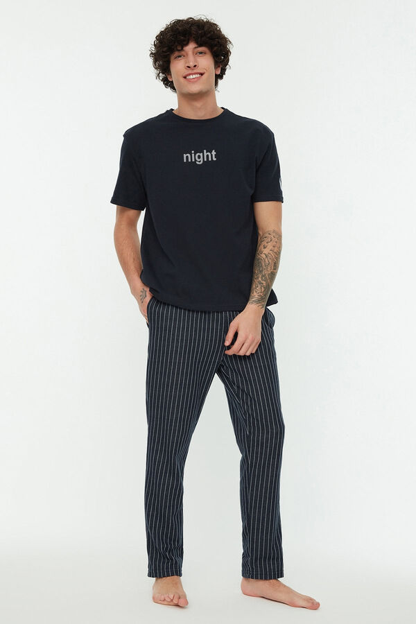 Trendyol Conjunto de pijama estampado regular fit em cinza  azul