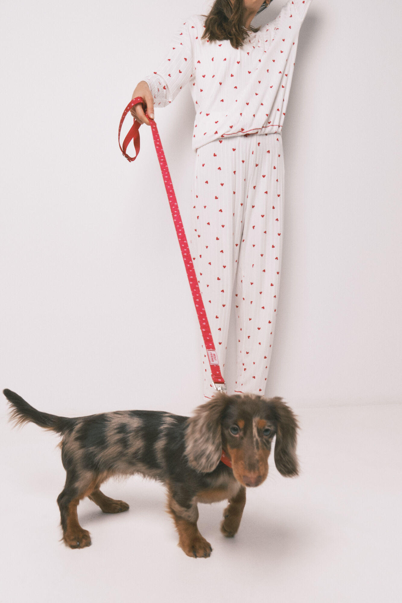 Women'secret Trela de c&atilde;o com cora&ccedil;&otilde;es vermelha