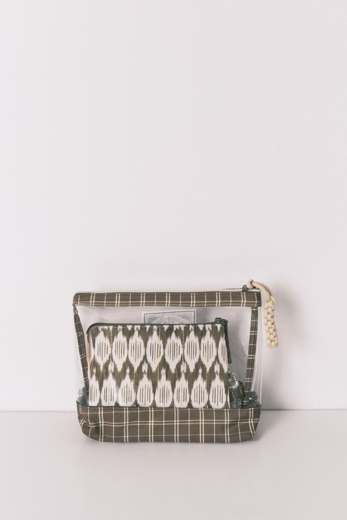 Women'secret Pack 3 n&eacute;cessaires estampado verde