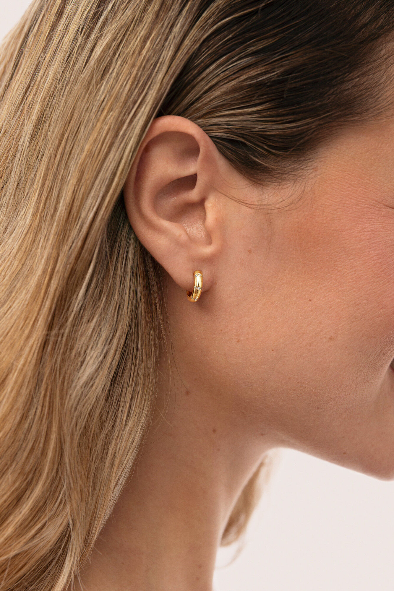 Singularu Gold Starla Sparks S hoop earrings
