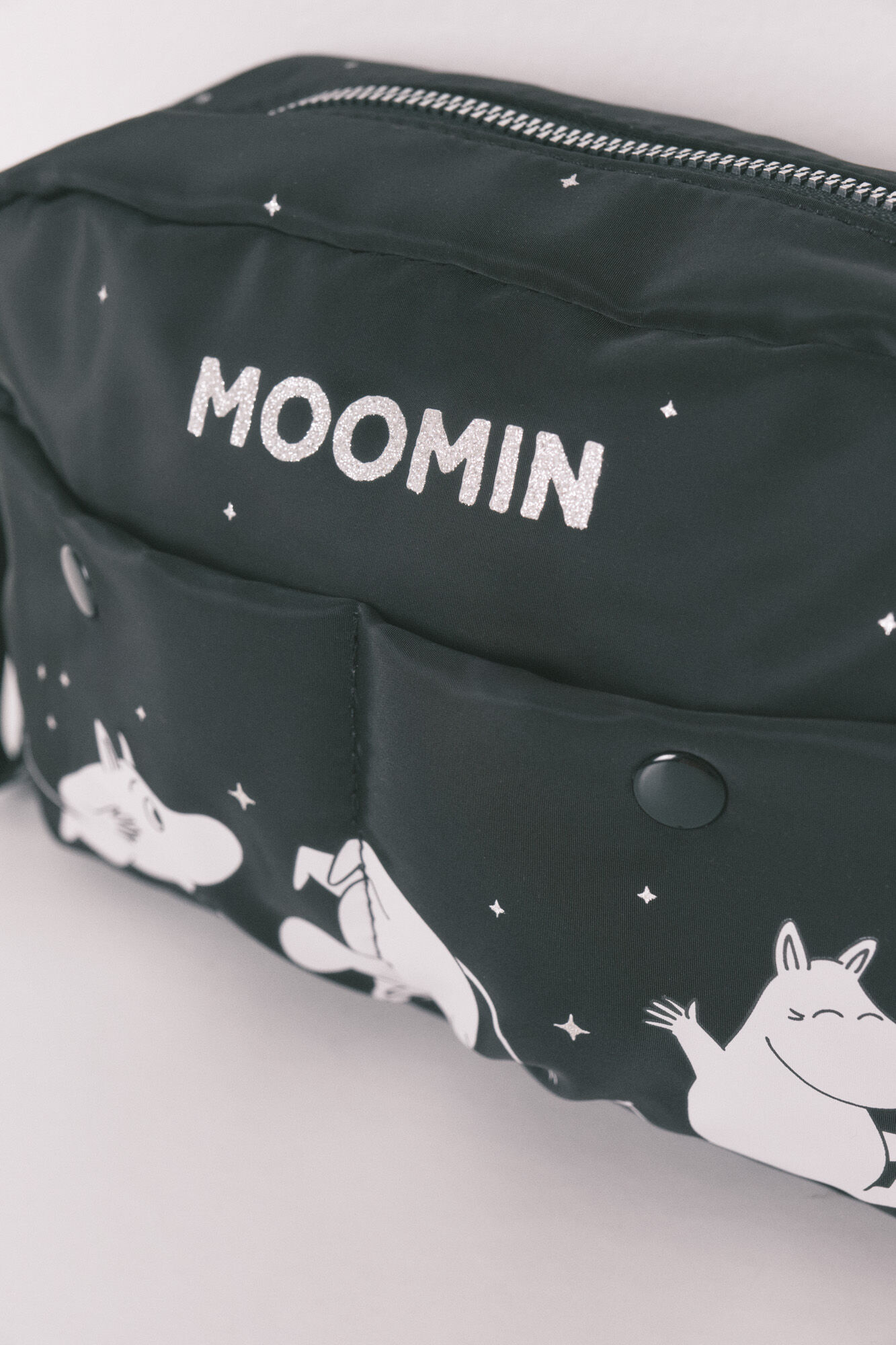 Women'secret N&eacute;cessaire m&eacute;dio em nylon preto Moomin