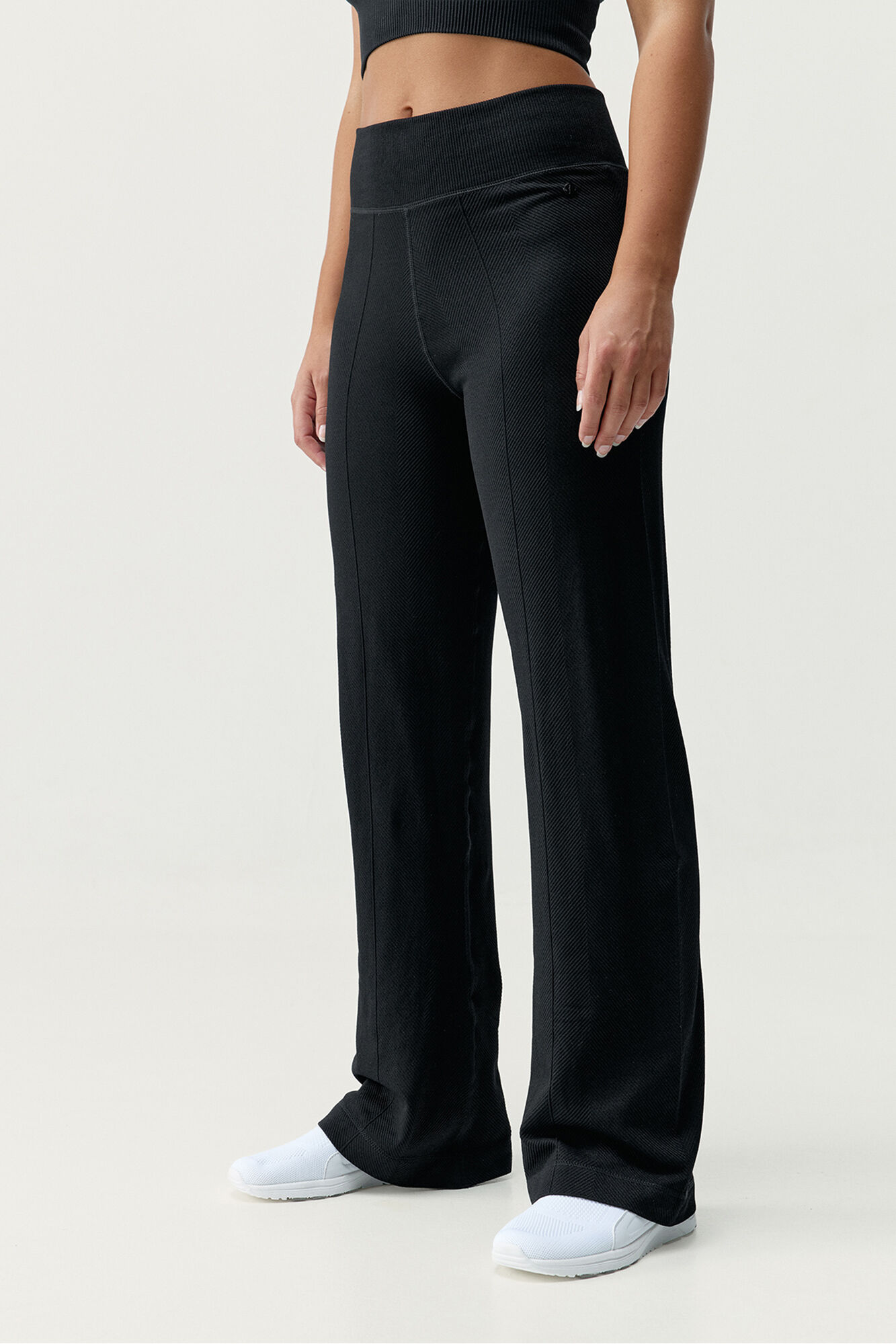 Born Living Yoga Cal&ccedil;as desportivas Gita Black