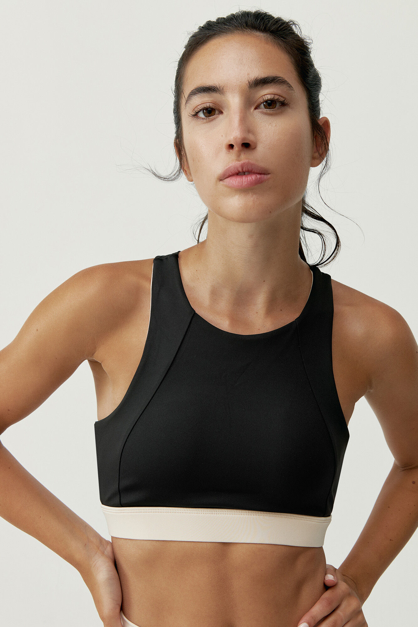 Born Living Yoga Soutien desportivo top Fiorella Black/Stone