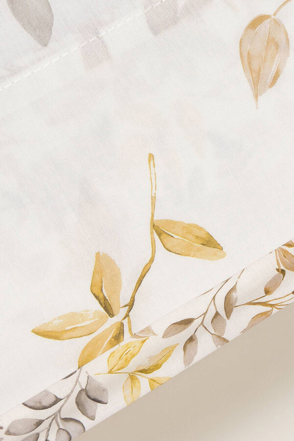 Textura Fronha de algod&atilde;o com folhas em um galho cru