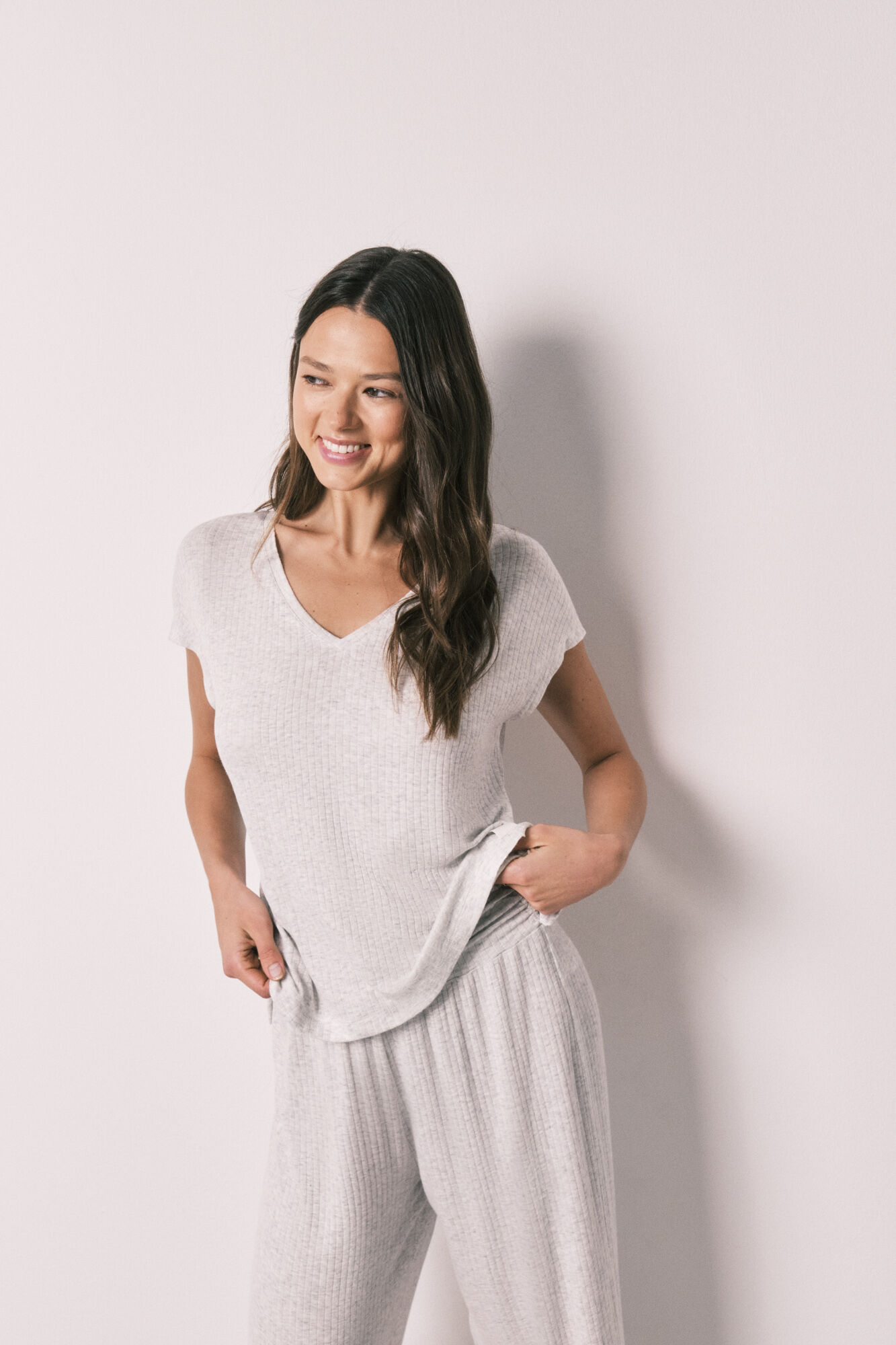 Women'secret Pijama Capri viscosa suave gris