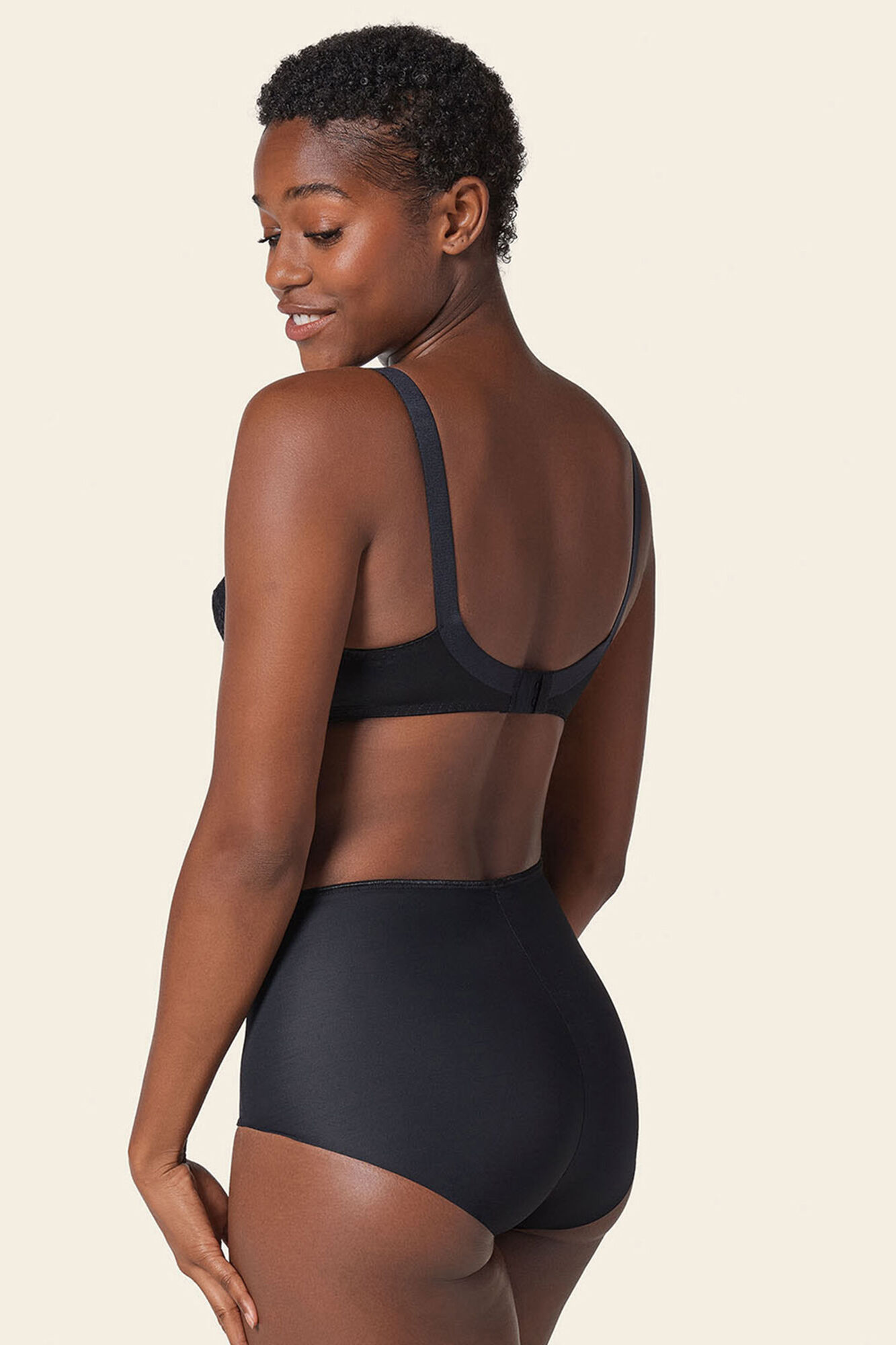 Leonisa Cueca cl&aacute;ssica com efeito invis&iacute;vel e forte compress&atilde;o no abd&ocirc;men