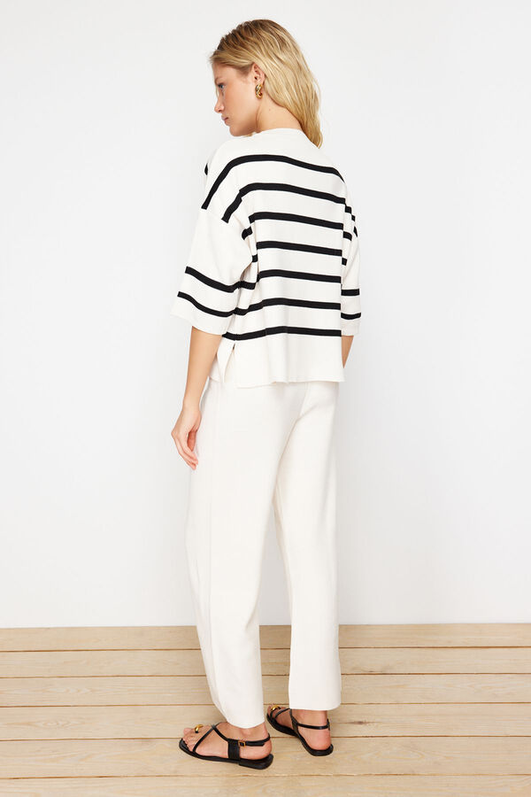 Trendyol Malha básico de malha cru com riscas bege