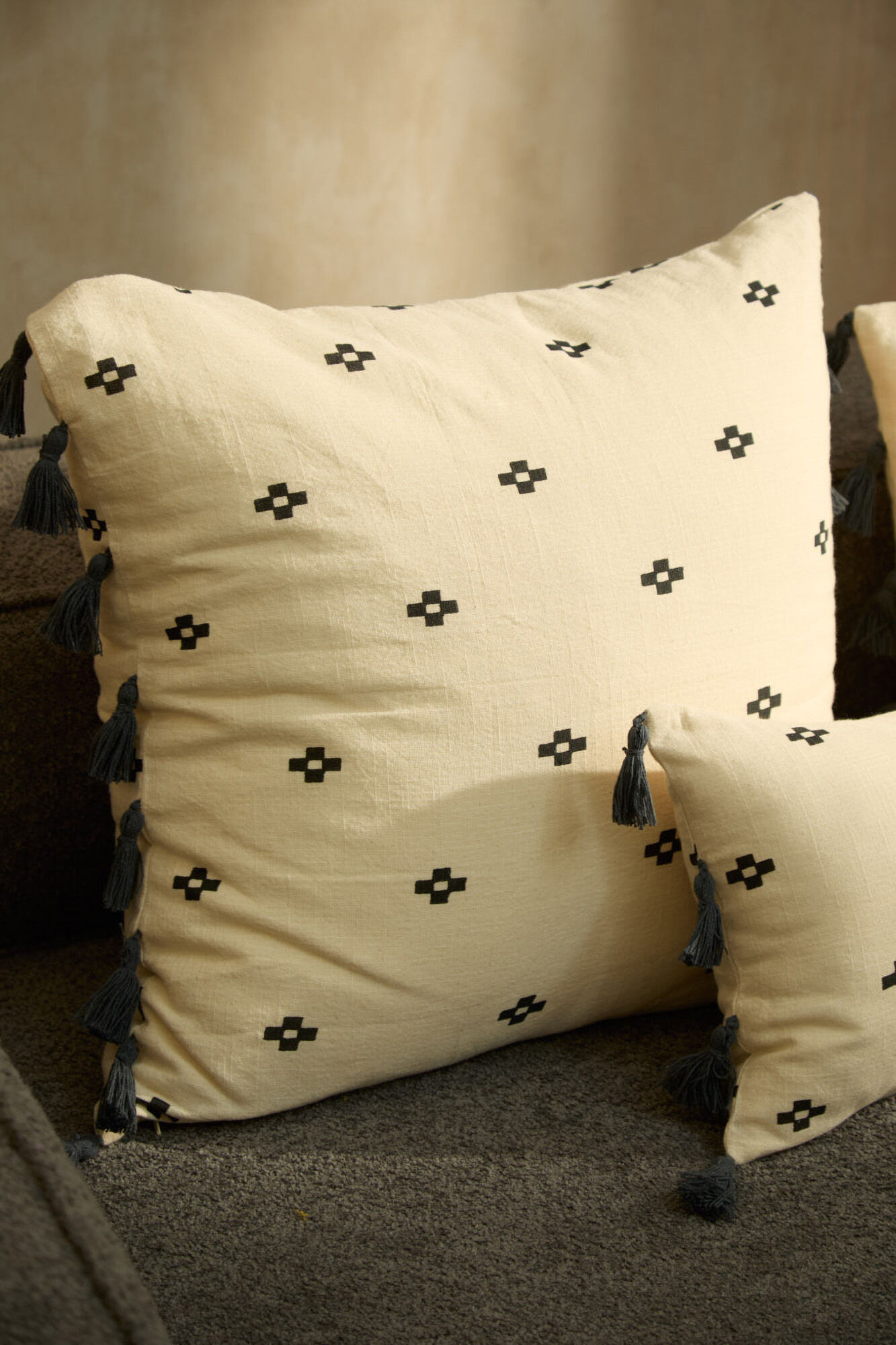 Calma House Capa de almofada quadrada de algod&atilde;o Kobe