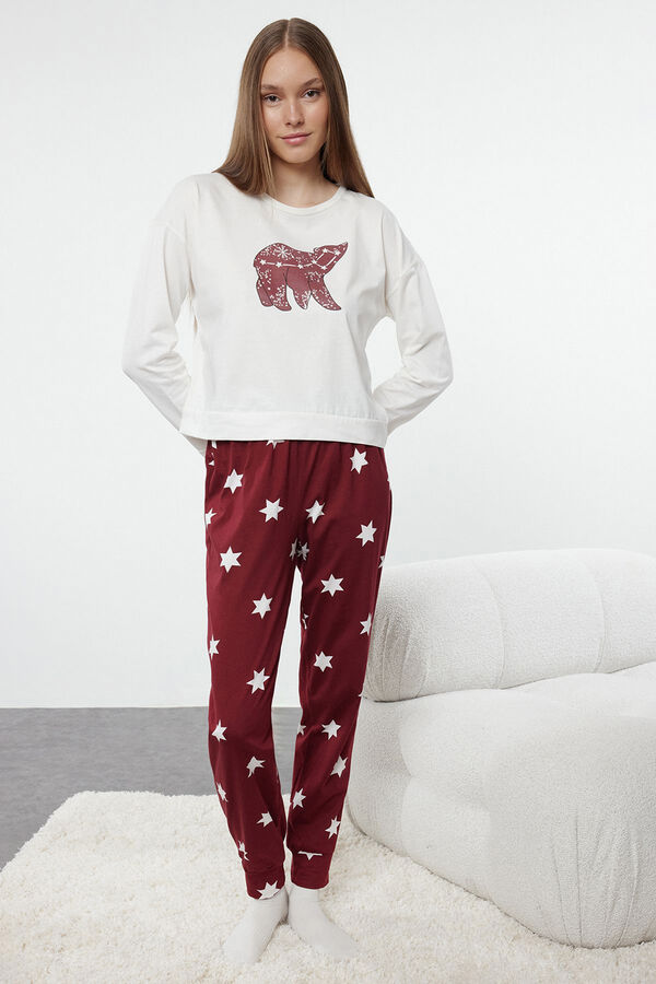 Trendyol Conjunto de pijama com estampado de estrela vermelha  estampado