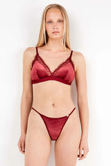 Gisela Braga brasile&ntilde;a en terciopelo&nbsp; rojo
