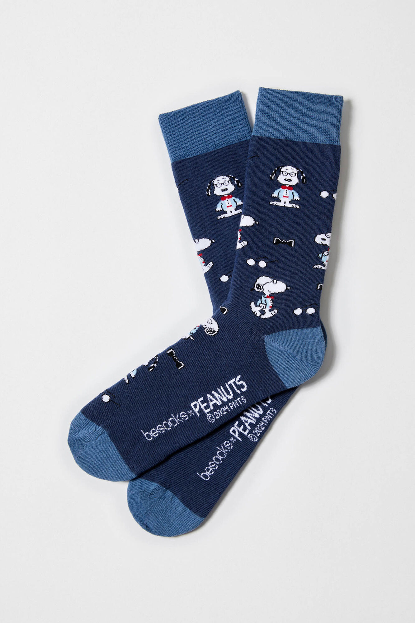 Besocks Meias Besocks Snoopy at&eacute; o meias feitas de algod&atilde;o org&acirc;nico preto