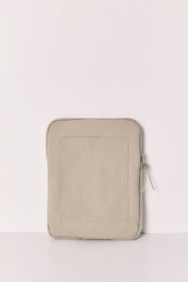 Women'secret Capa tablet acolchoada com logo verde verde