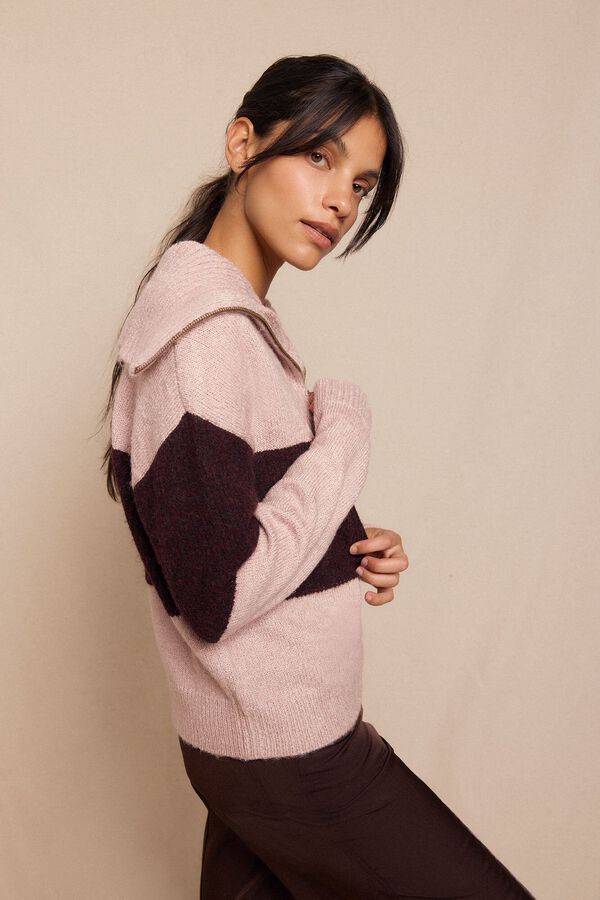 Conjunto de jersey y pantal&oacute;n