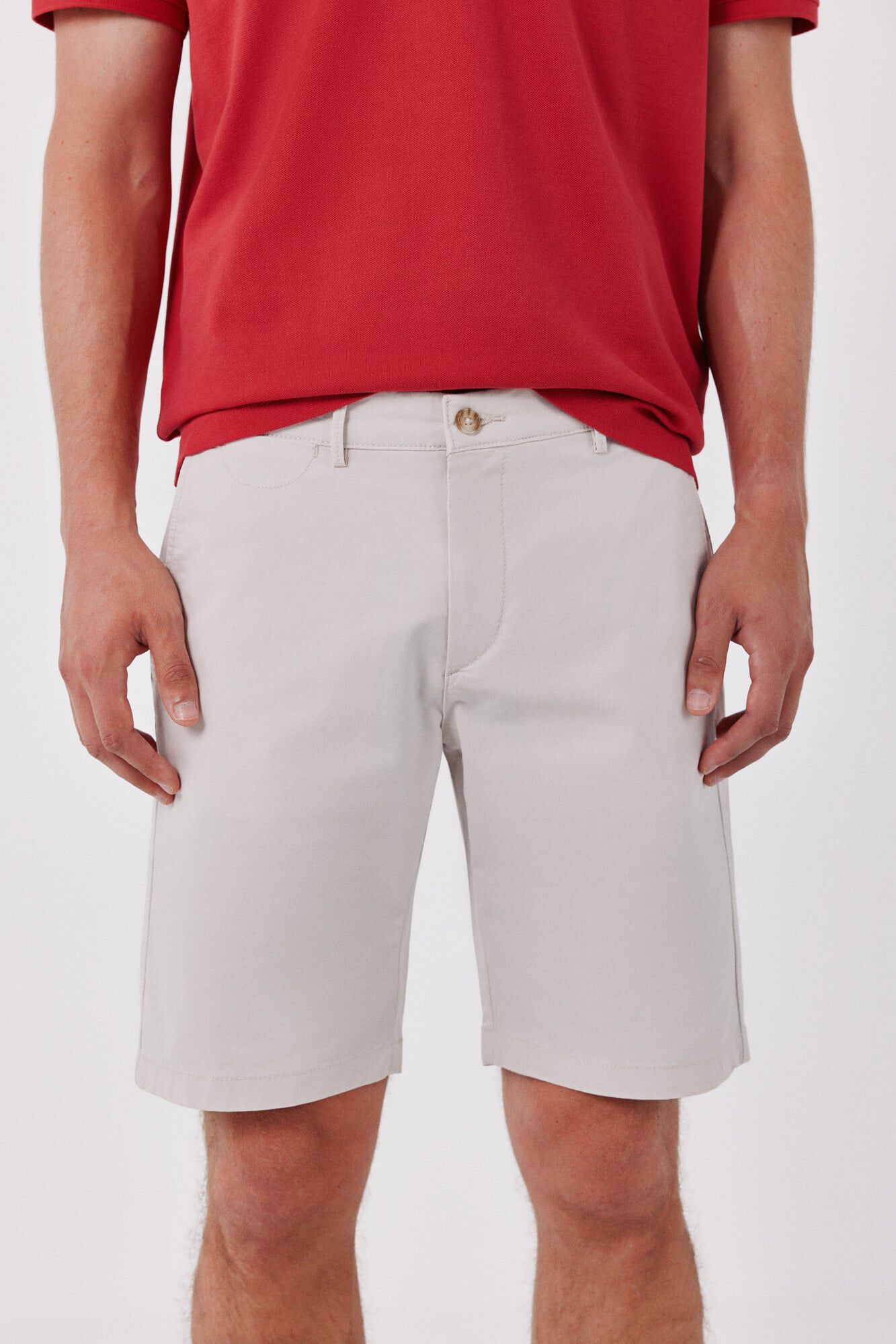 Conjunto de bermuda e polo