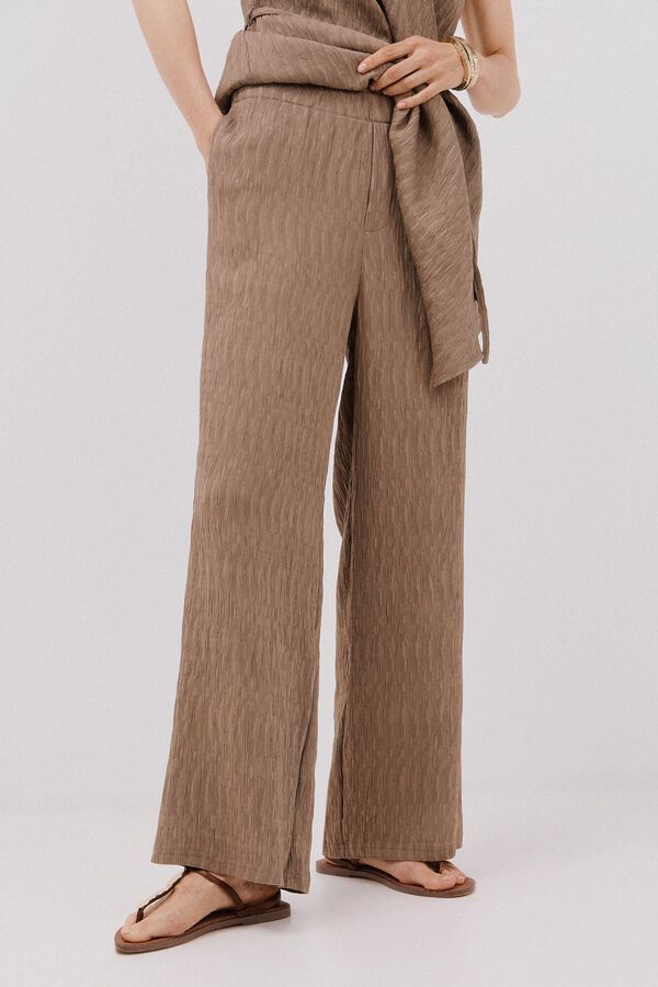 Top and trousers set