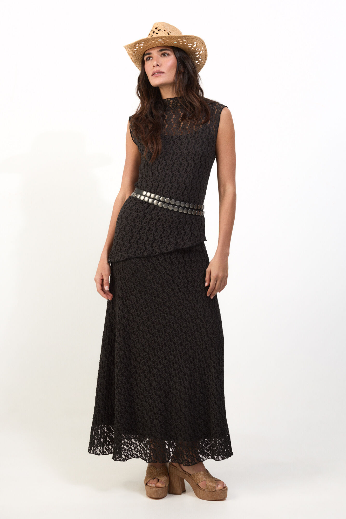 Conjunto de falda, cinto e top
