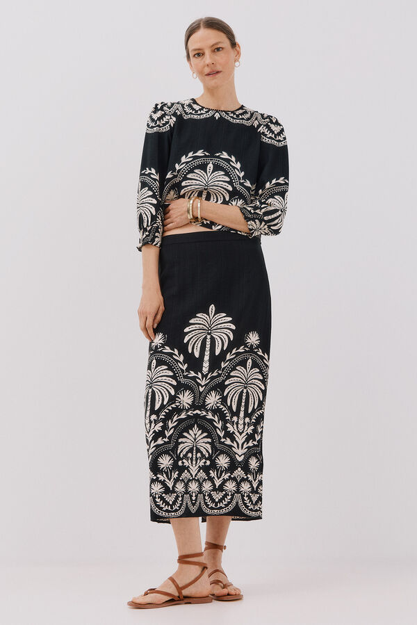 Skirt and blouse set