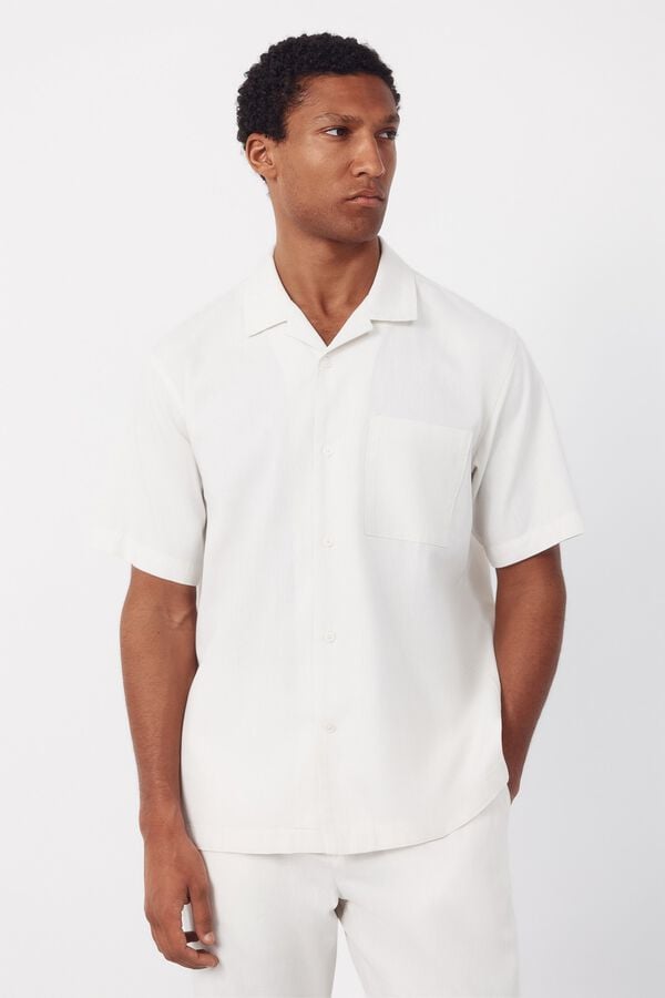 Shirt and drawstrings set