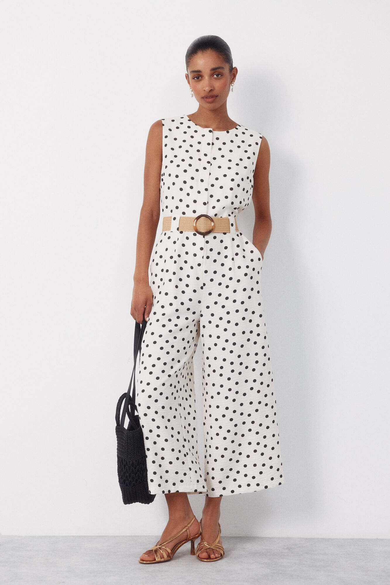 Sandal, bag and jumpsuit set
