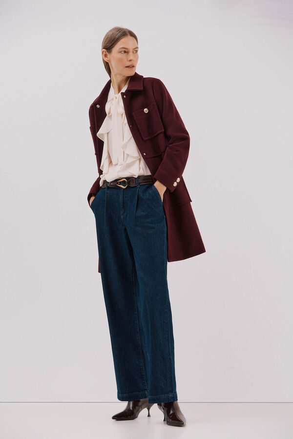 Jeans, belt, buttons and blouse set