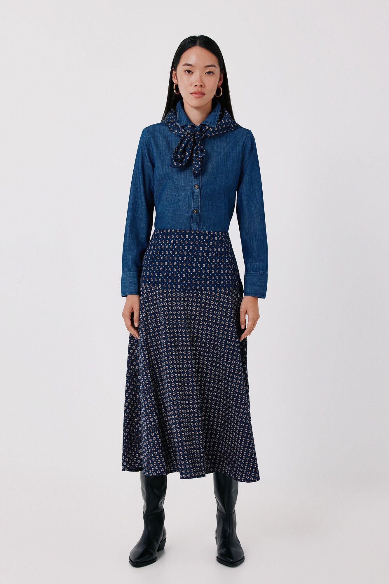 Skirt and scarf set