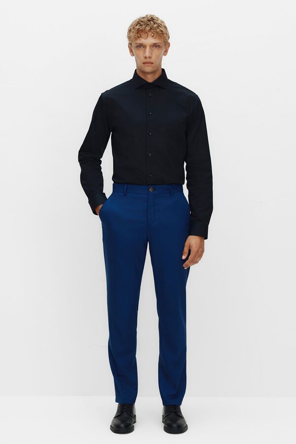 Conjunto de blazer e calças