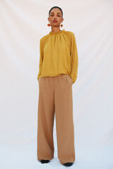 Trousers and blouse set
