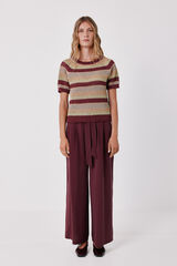 Conjunto de camisola e cal&ccedil;a