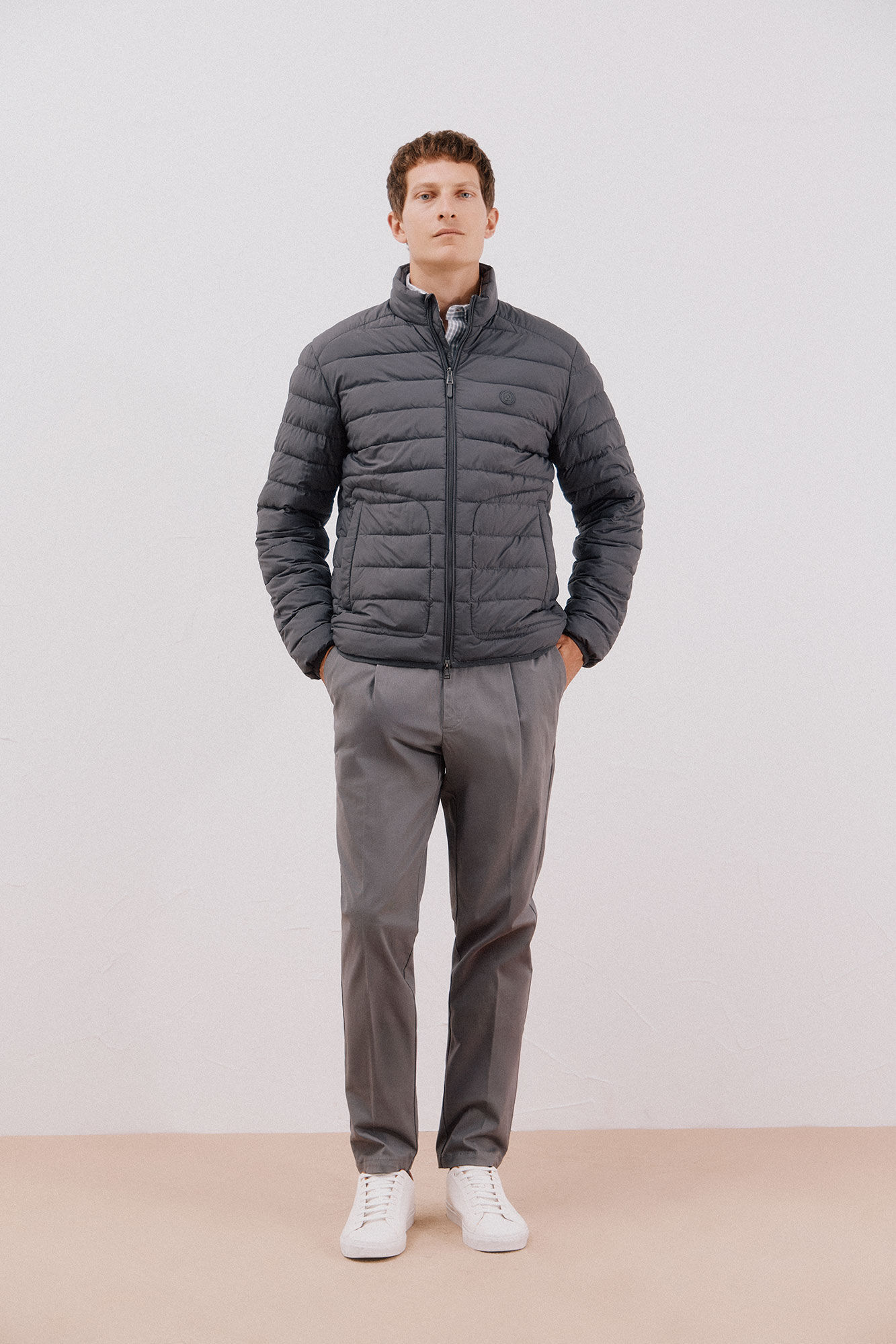 Jacket, pants and sneaker set